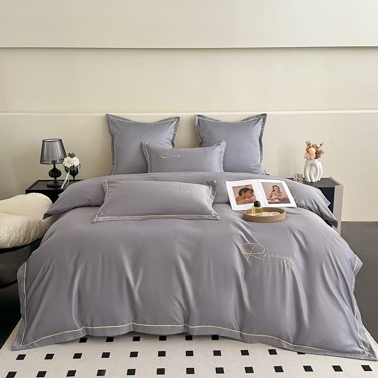 Lenjerie de pat din satin ambalata in cutie 6 piese