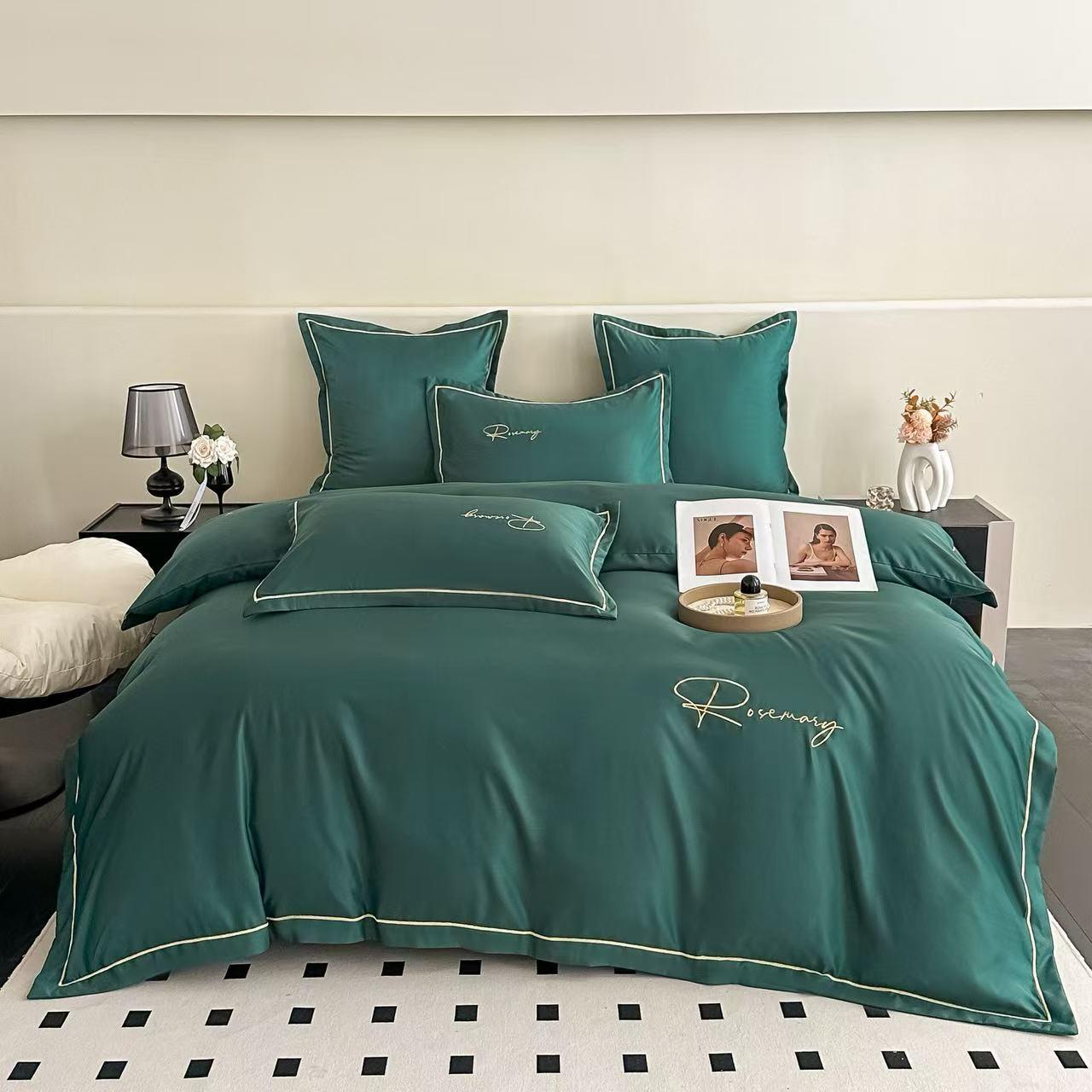 Lenjerie de pat din satin ambalata in cutie 6 piese